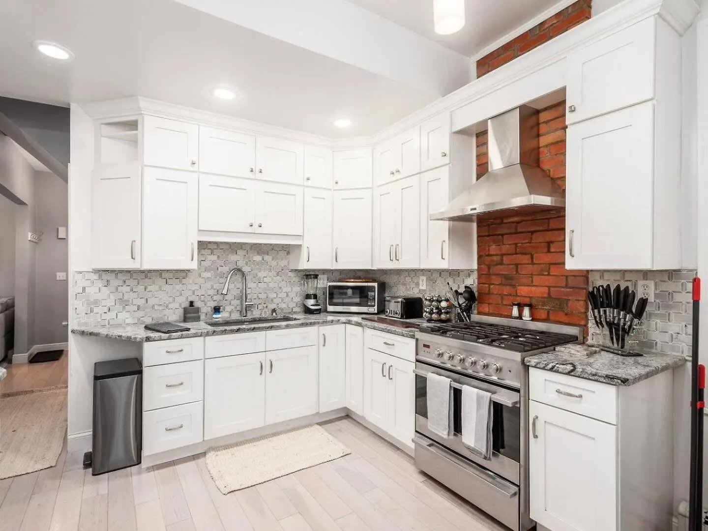 הוילה קולומבוס Fun Upscale Oasis W Hot Tub Near Osu & Short North